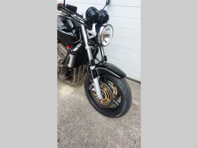 honda - cb-900-f-hornet