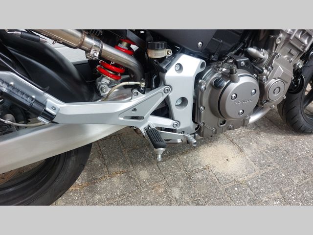 honda - cb-900-f-hornet