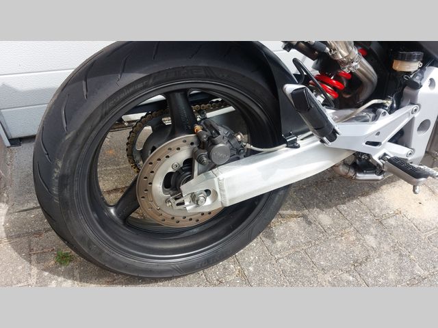 honda - cb-900-f-hornet