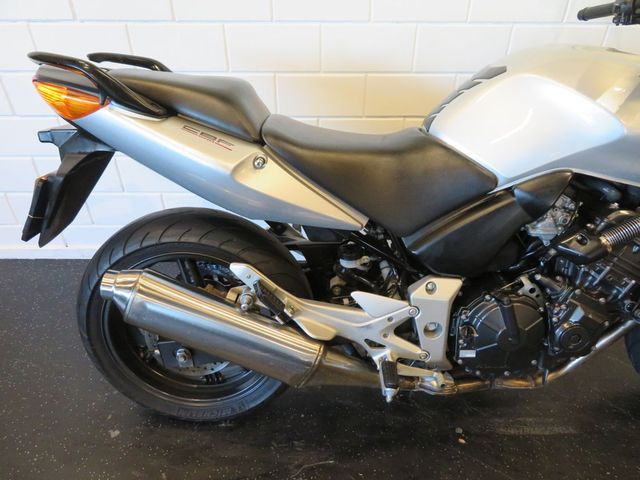 honda - cbf-600-n-abs