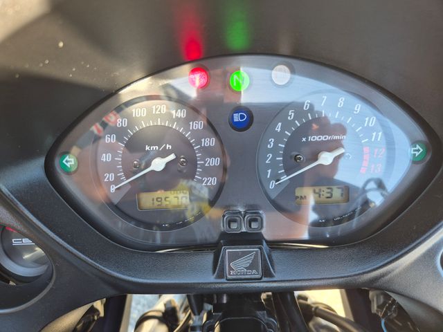 honda - cbf-600-s-abs