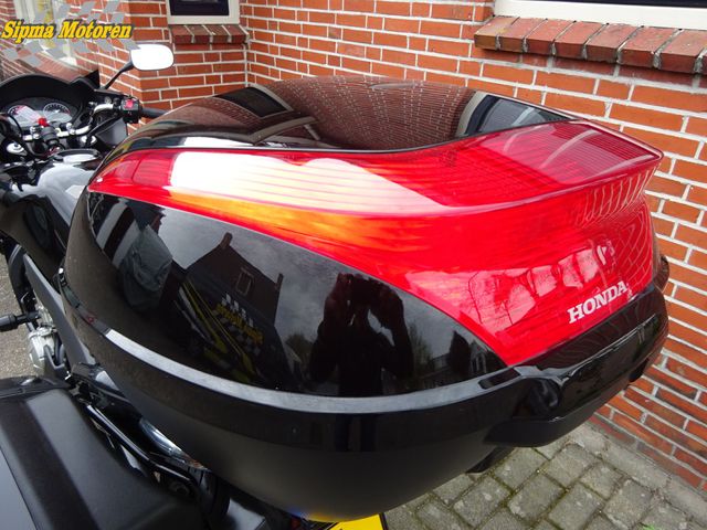 honda - cbf-600-tophalf-abs