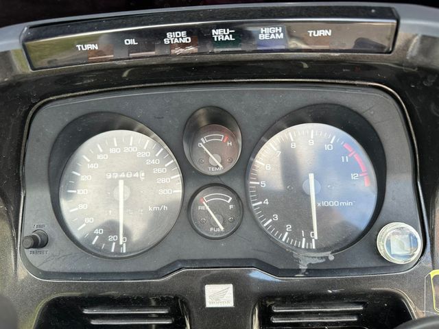 honda - cbr-1000-f