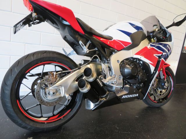 honda - cbr-1000-rr-fireblade