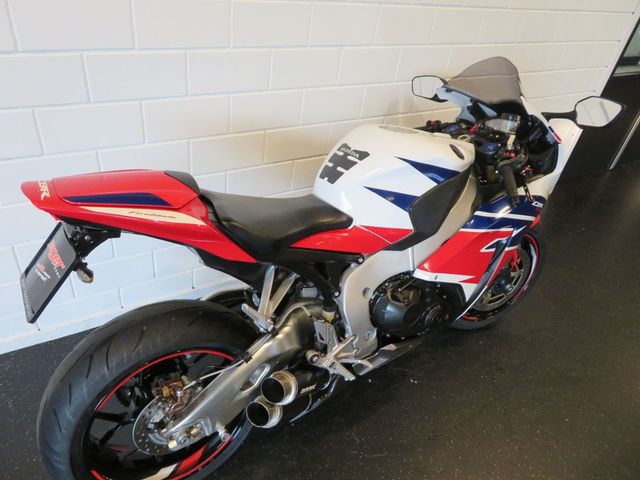 honda - cbr-1000-rr-fireblade