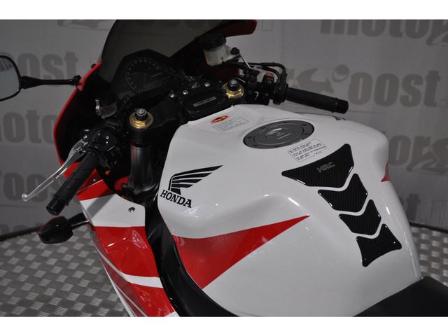 honda - cbr-1000-rr-fireblade