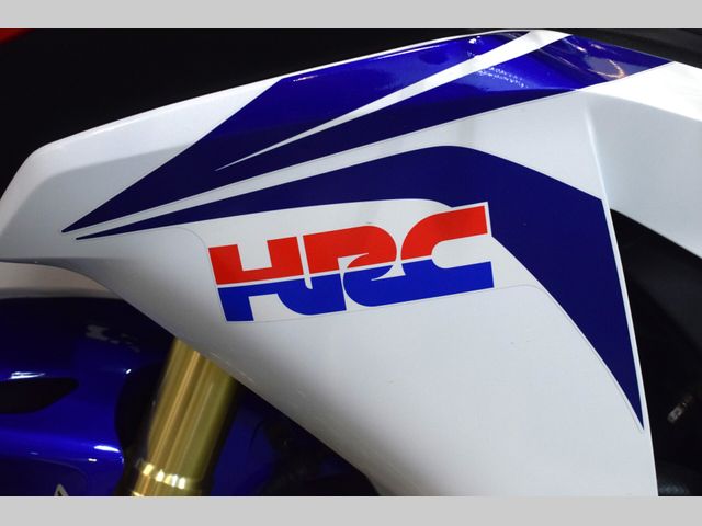 honda - cbr-1000-rr-fireblade