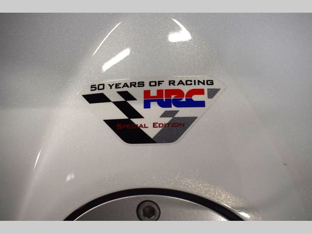 honda - cbr-1000-rr-fireblade