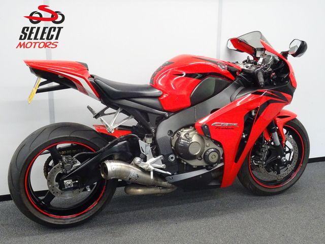 honda - cbr-1000-rr-fireblade