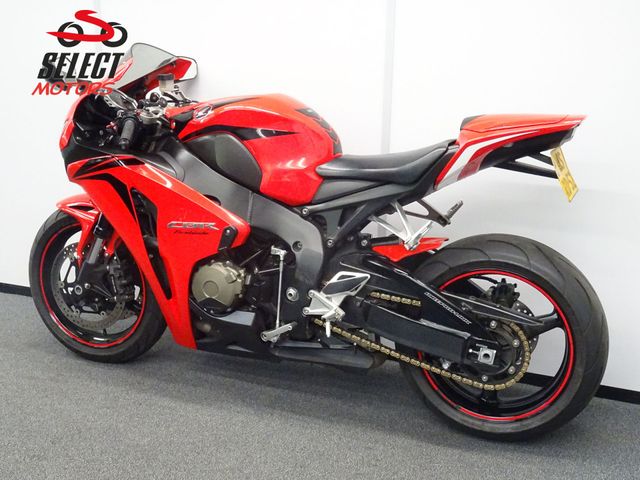 honda - cbr-1000-rr-fireblade