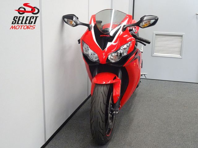 honda - cbr-1000-rr-fireblade