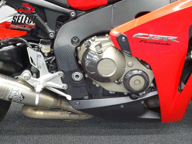 honda - cbr-1000-rr-fireblade