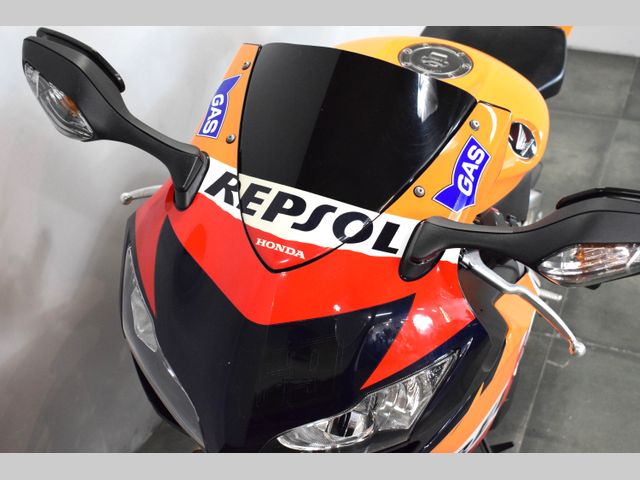 honda - cbr-1000-rr-fireblade