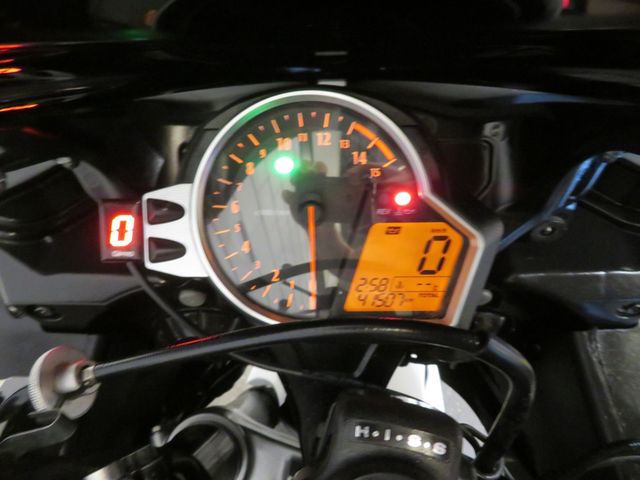 honda - cbr-1000-rr-fireblade