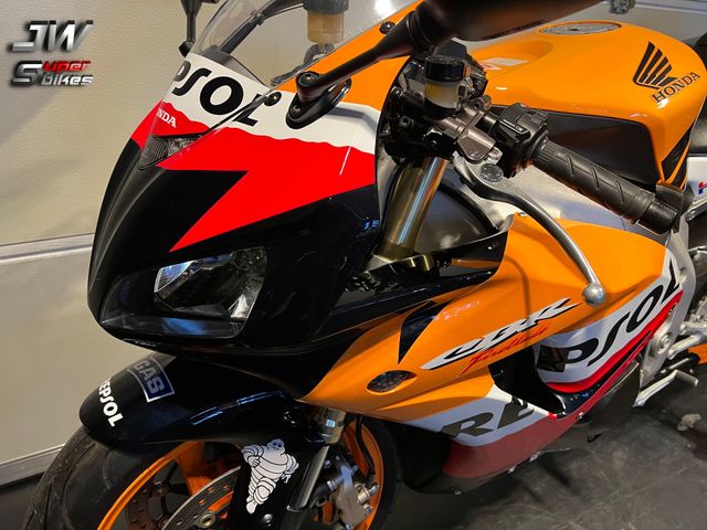 honda - cbr-1000-rr-fireblade