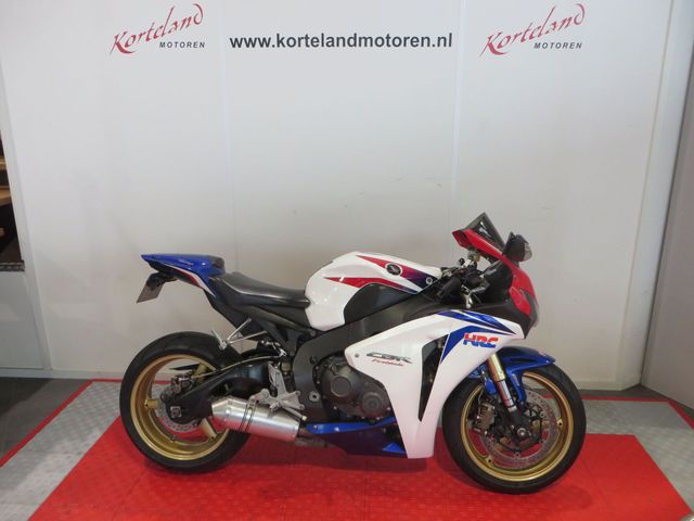 honda - cbr-1000-rr-fireblade