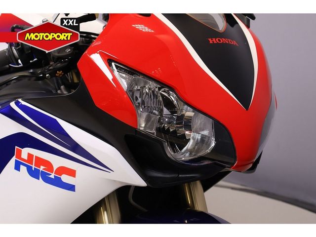 honda - cbr-1000-rr-fireblade