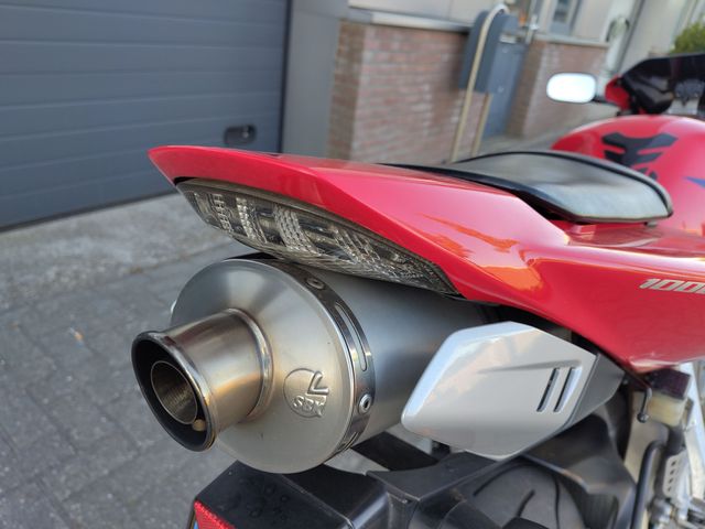 honda - cbr-1000-rr-fireblade