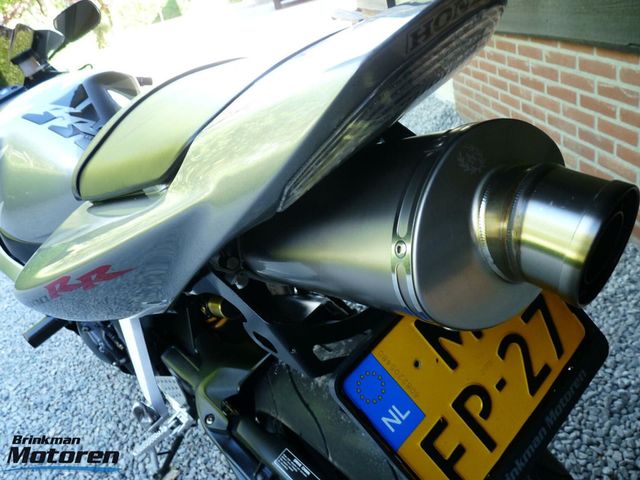 honda - cbr-1000-rr-fireblade