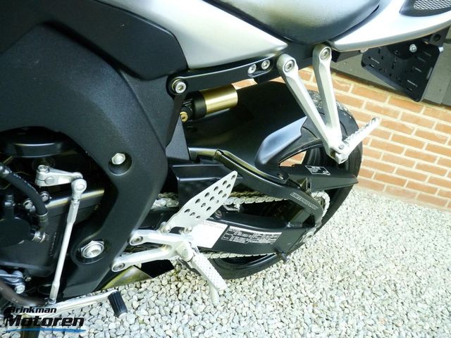 honda - cbr-1000-rr-fireblade