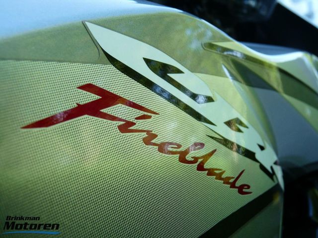honda - cbr-1000-rr-fireblade