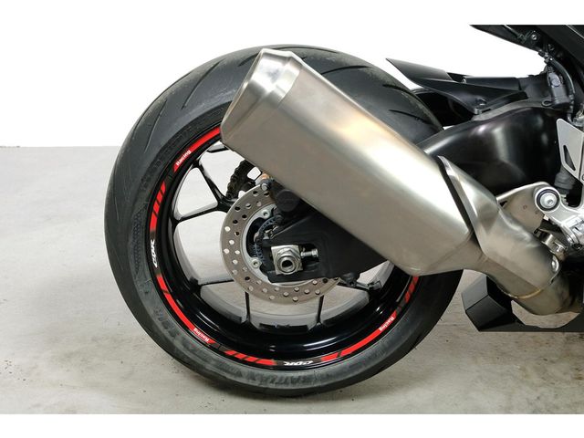 honda - cbr-1000-rr-fireblade