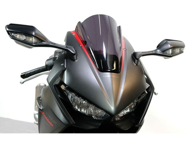 honda - cbr-1000-rr-fireblade