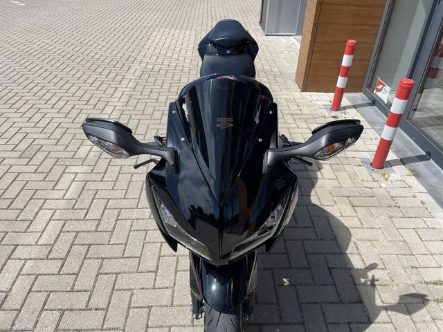 honda - cbr-1000-rr-fireblade