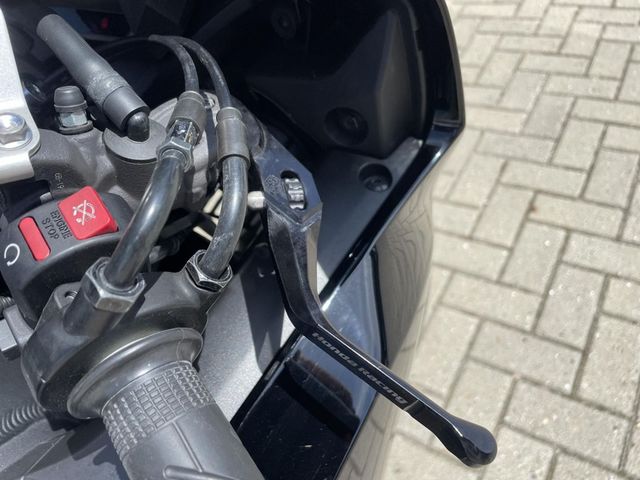 honda - cbr-1000-rr-fireblade