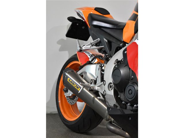 honda - cbr-1000-rr-fireblade