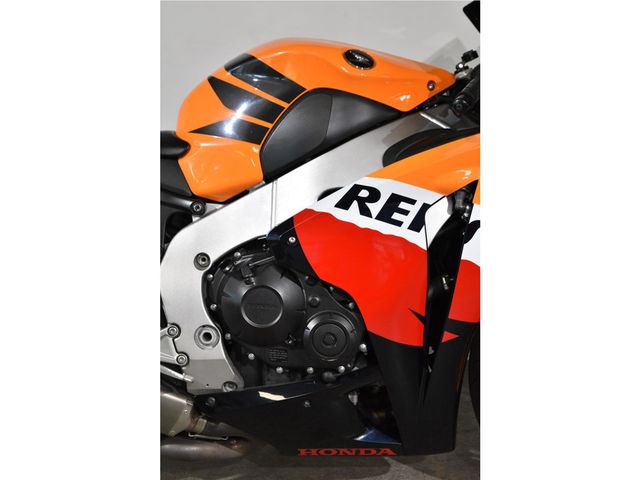 honda - cbr-1000-rr-fireblade