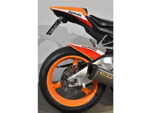 honda - cbr-1000-rr-fireblade