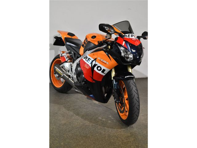 honda - cbr-1000-rr-fireblade