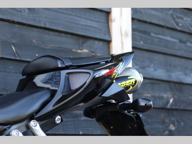 honda - cbr-1000-rr-fireblade