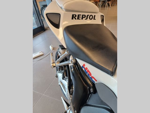 honda - cbr-1000-rr-fireblade