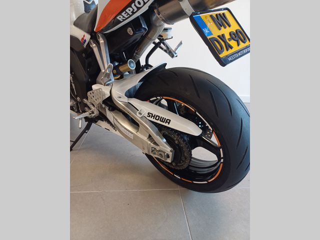 honda - cbr-1000-rr-fireblade