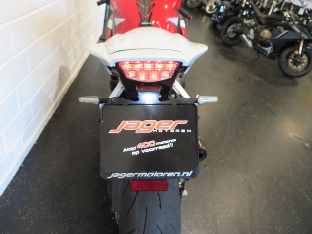 honda - cbr-1000-rr-fireblade