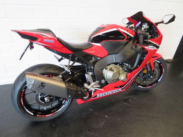 honda - cbr-1000-rr-fireblade