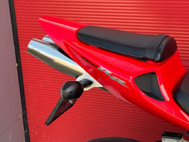 honda - cbr-1000-rr-fireblade