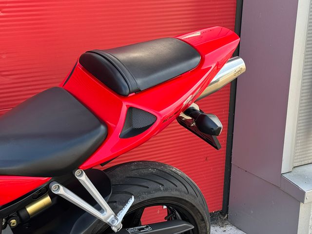 honda - cbr-1000-rr-fireblade