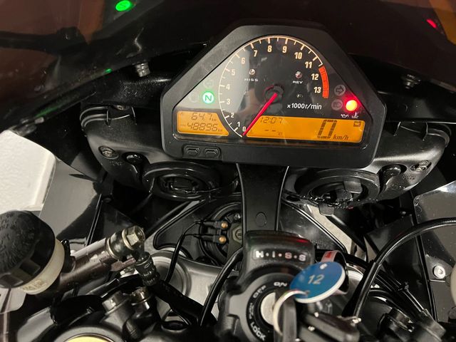 honda - cbr-1000-rr-fireblade