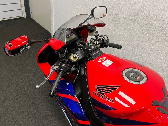 honda - cbr-1000-rr-fireblade
