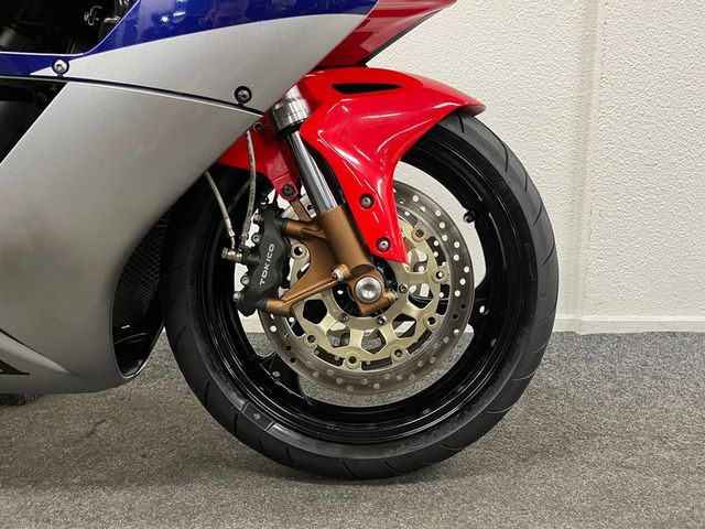 honda - cbr-1000-rr-fireblade