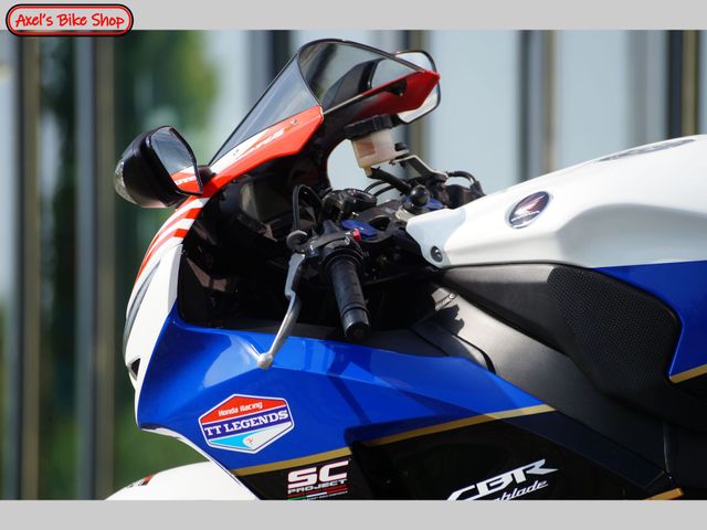 honda - cbr-1000-rr-fireblade