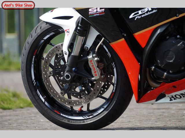 honda - cbr-1000-rr-fireblade