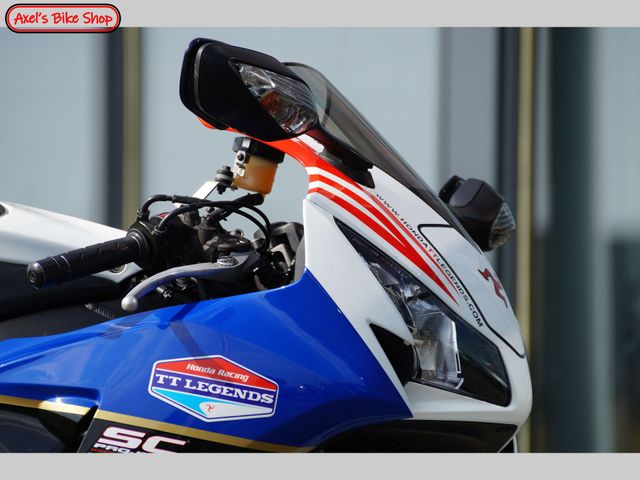 honda - cbr-1000-rr-fireblade