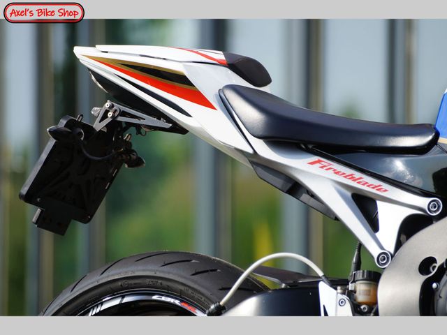 honda - cbr-1000-rr-fireblade