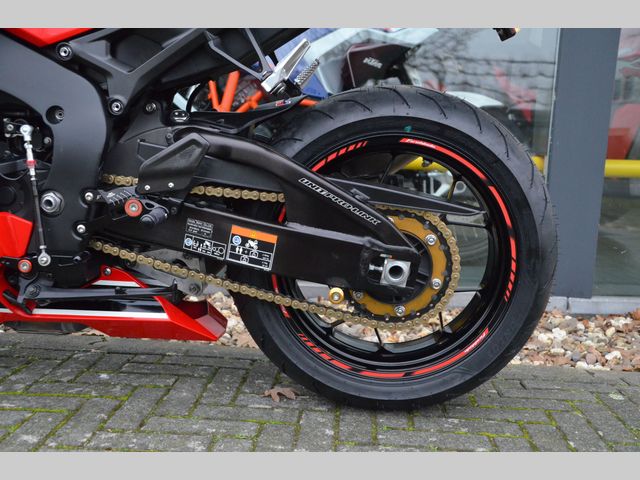 honda - cbr-1000-rr-fireblade-c-abs