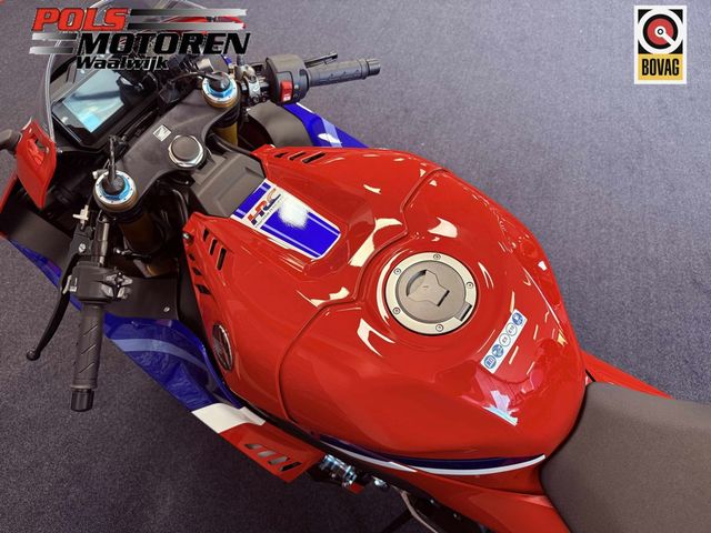 honda - cbr-1000-rr-fireblade-sp