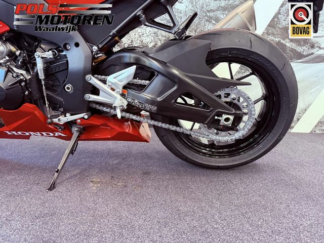 honda - cbr-1000-rr-fireblade-sp
